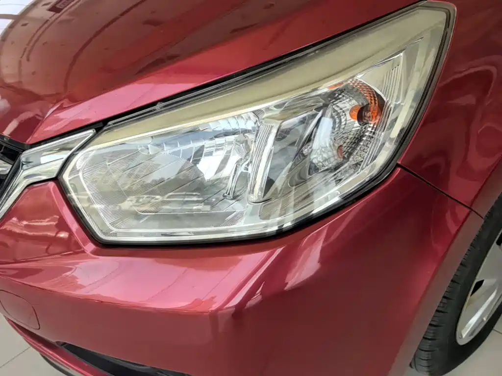 Venucia R50 2016 2016 Model 1.6L Automatic Elite Edition