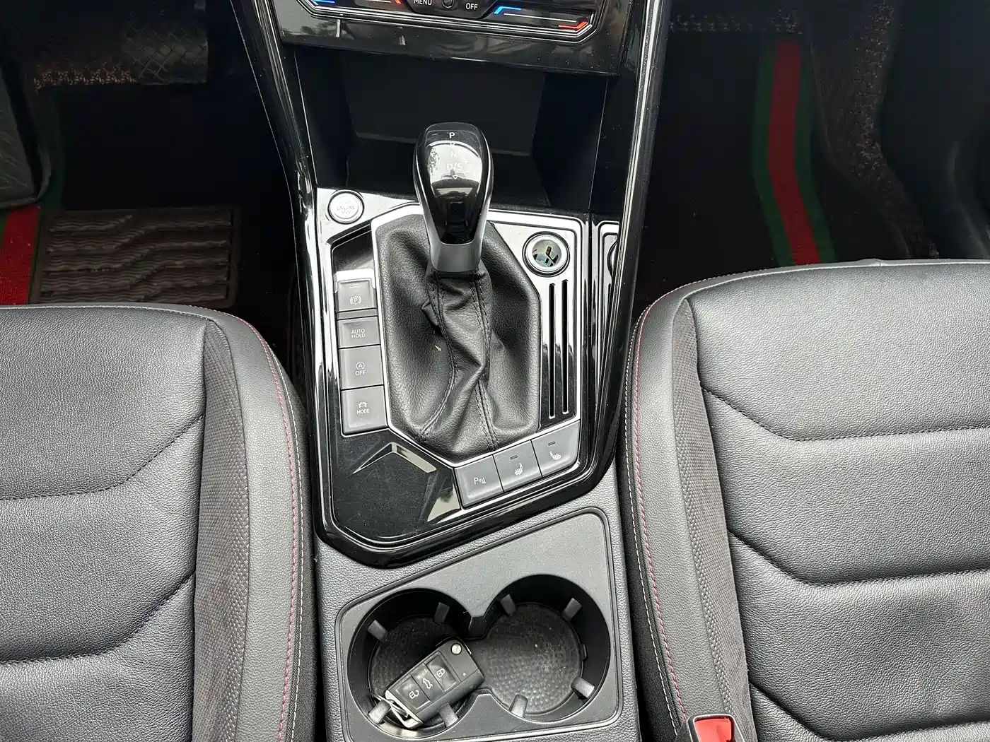 Volkswagen Tayron 2022 280TSI 2WD Luxury Smart Connect Edition фото 22