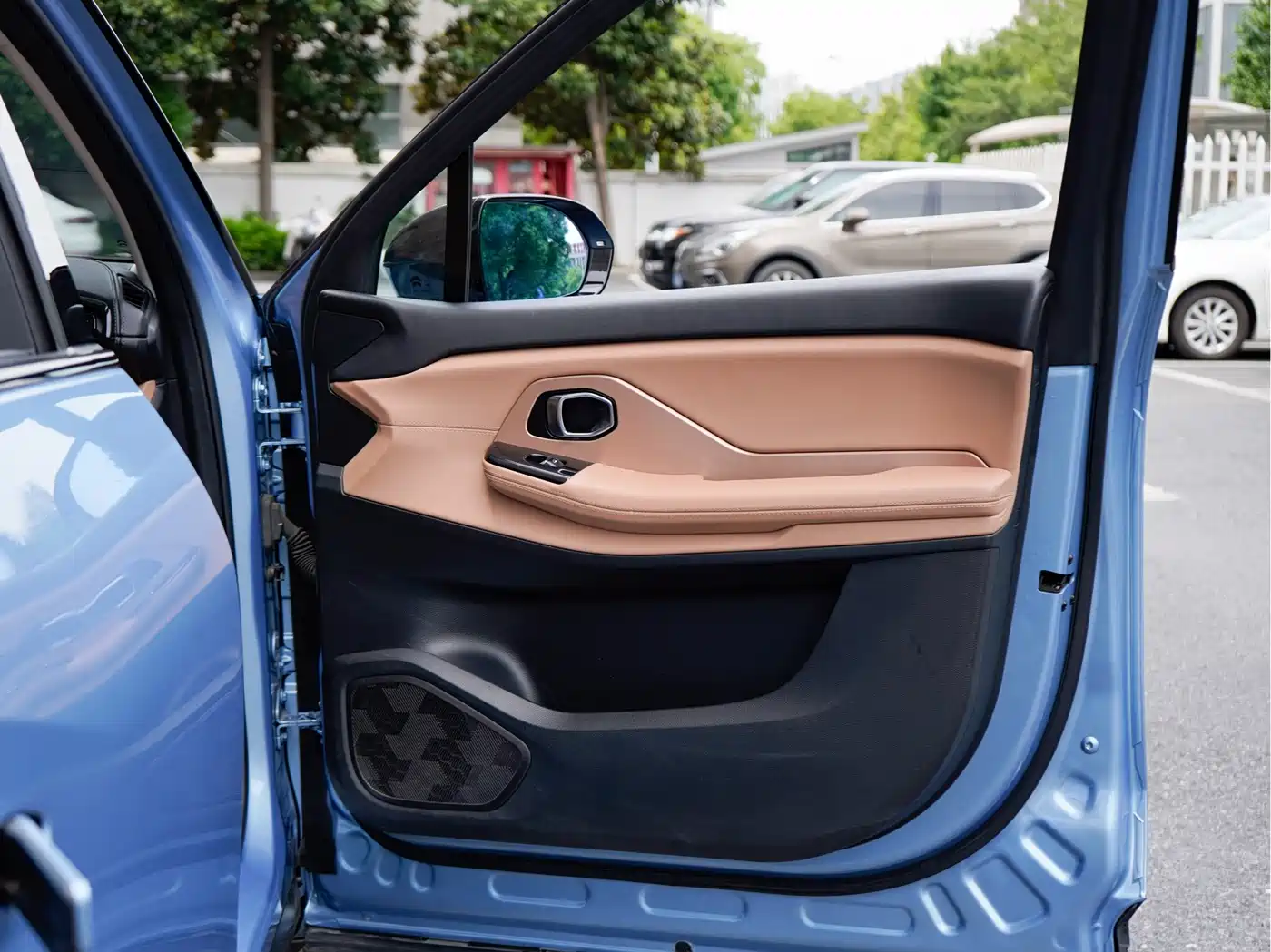 NIO ES8 2018 2018 Founder Edition