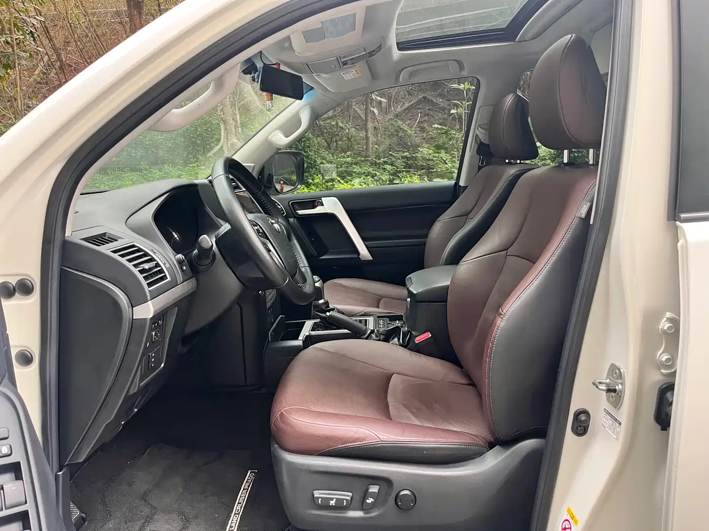 Toyota Prado 2018 3.5L Automatic TX-L NAVI Rear-mounted Spare Tire фото 7