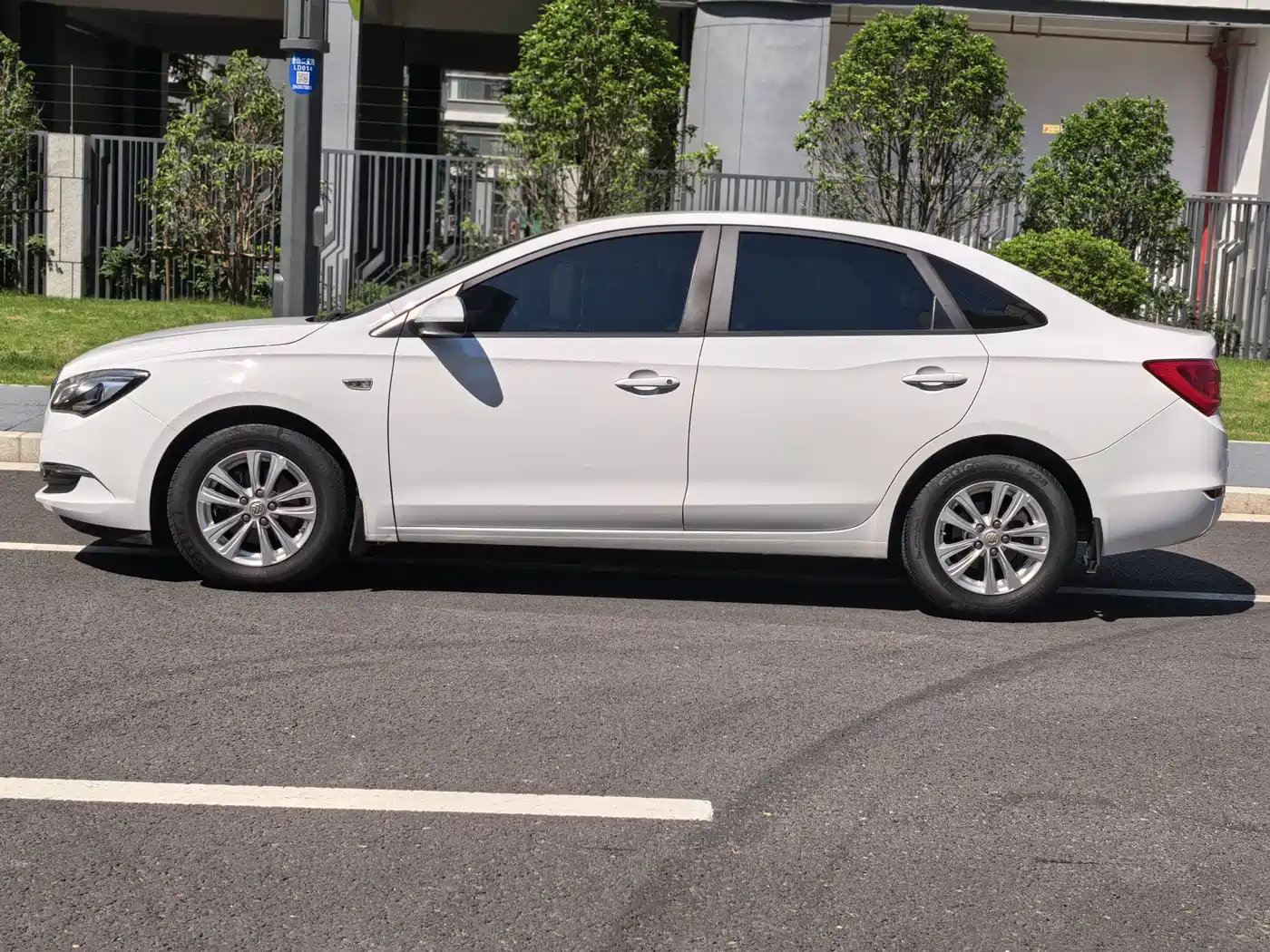 Buick Excelle 2016 15N Manual Progressive фото 4