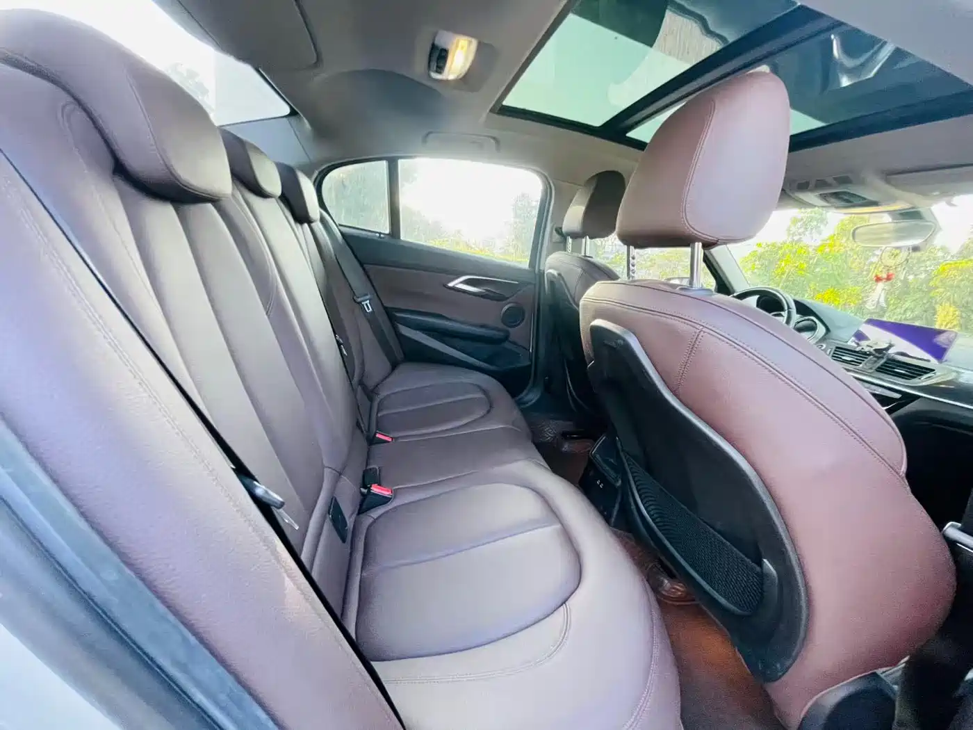 BMW 1 Series 2019 120i Leading M Sport Package фото 9