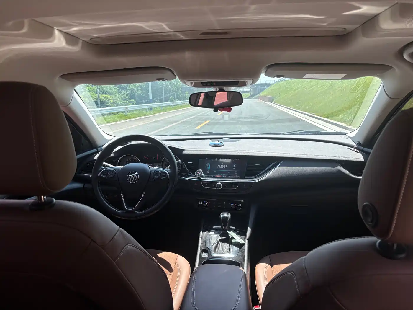 Buick Regal 2017 20T Elite Type фото 17