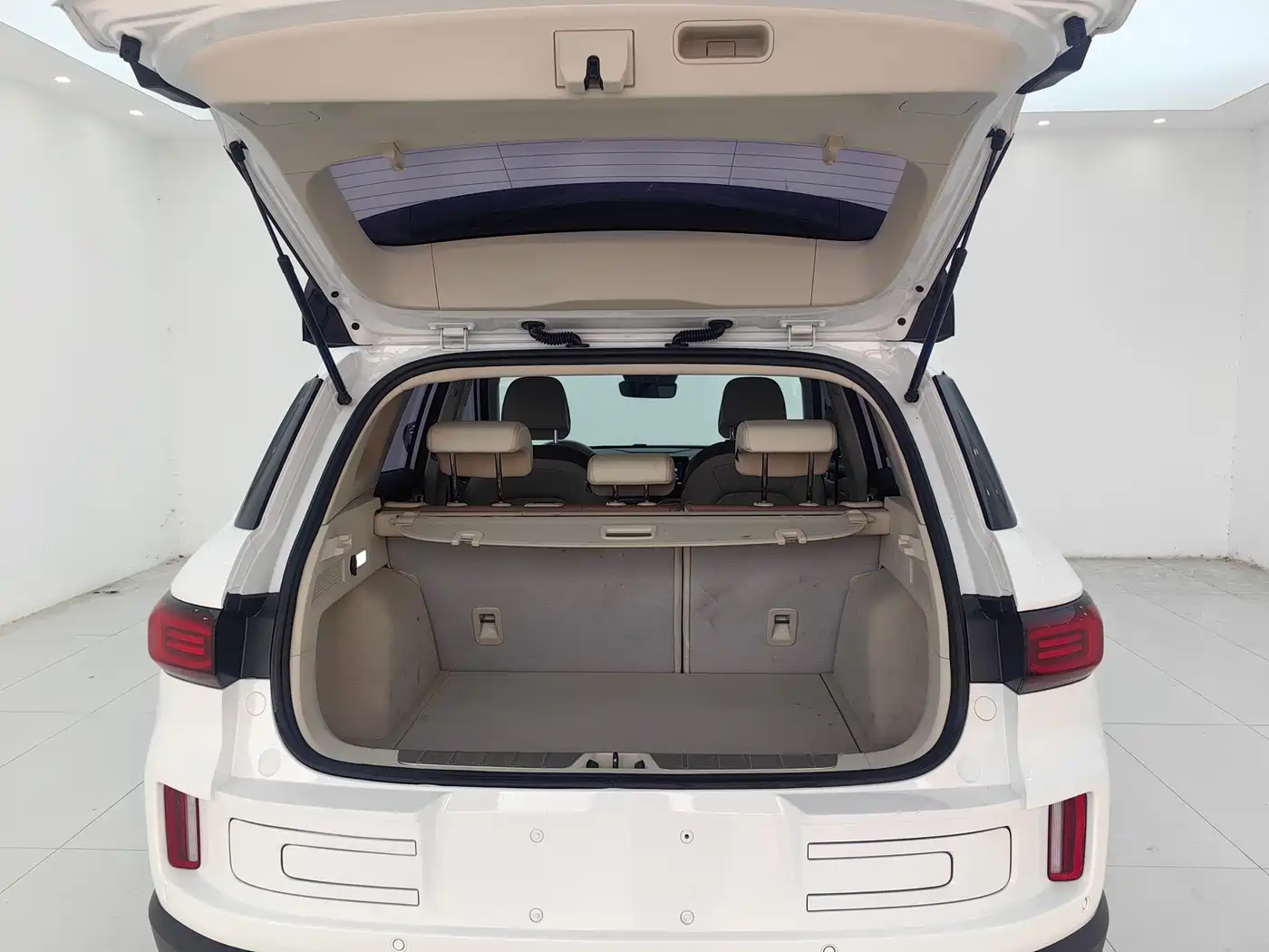 GEELY AUTOMOBILE GEELY ICON