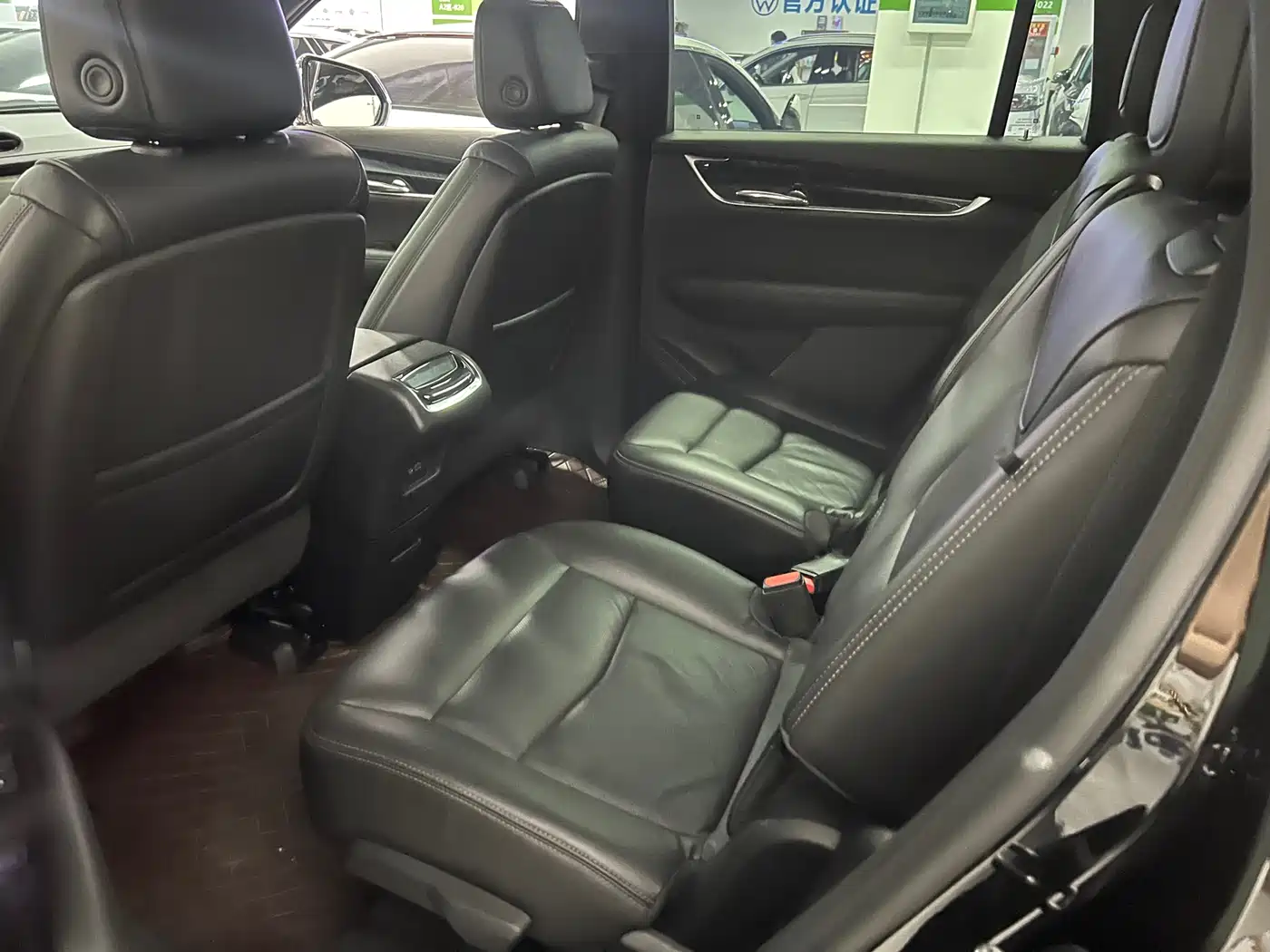 Cadillac XT6 2021 28T 6-Seater AWD Luxury фото 15