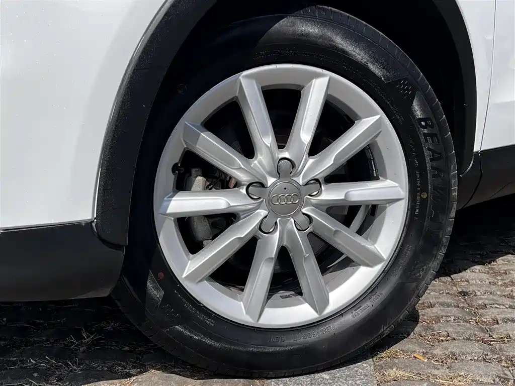 Audi Q3 2015 35 TFSI Progressive фото 5