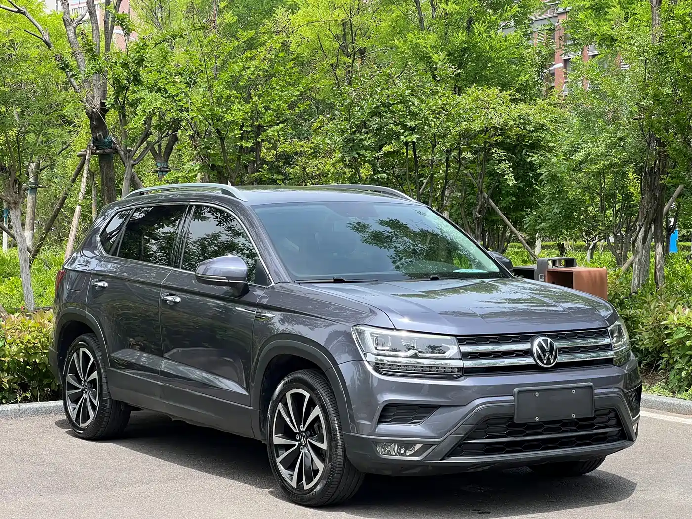 Volkswagen Tharu 2021 Model 280TSI 2WD Luxury Edition фото 3