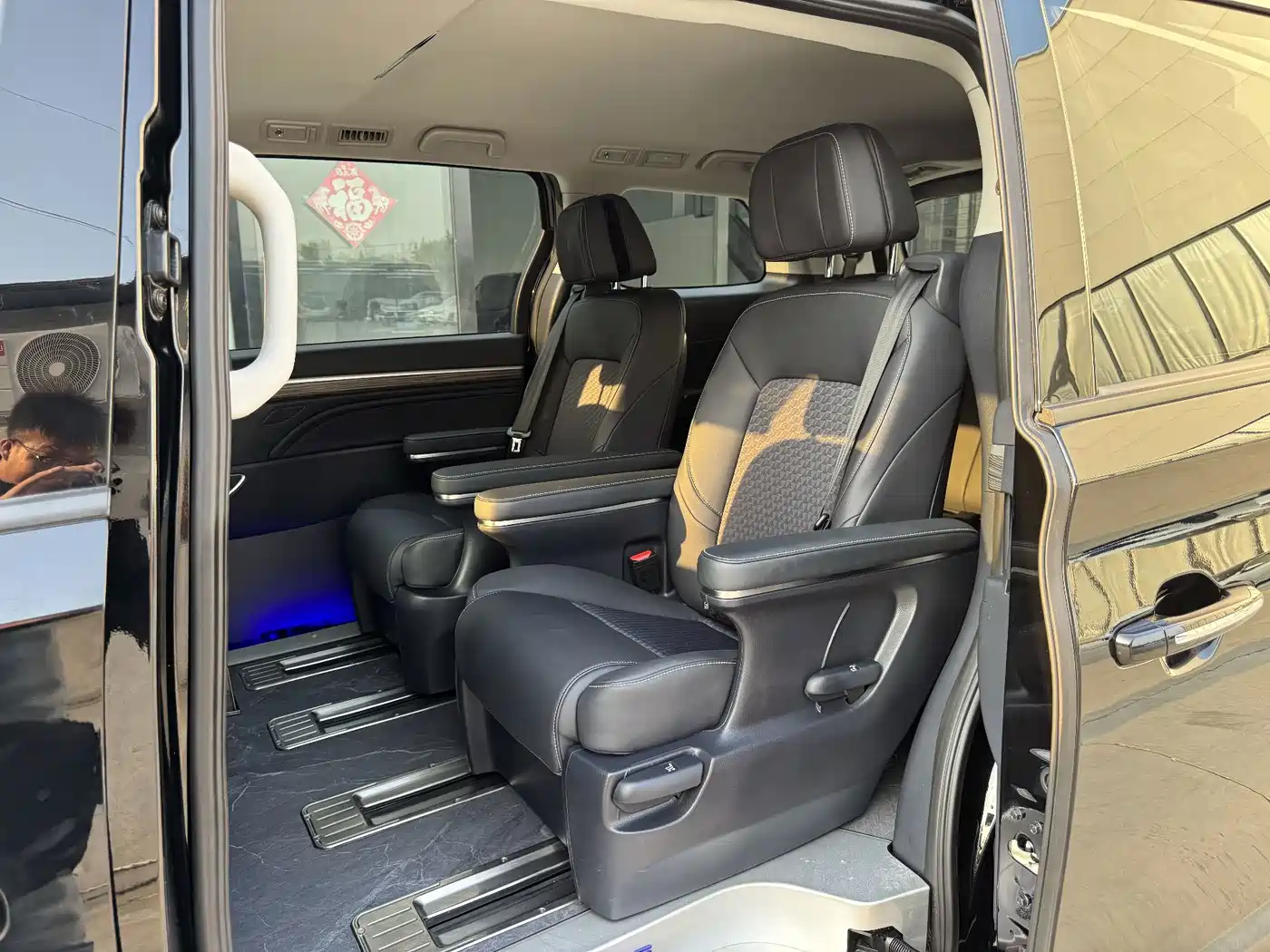 GAC Trumpchi M8 2025 2024 Leadershow Series 390T Luxury Edition