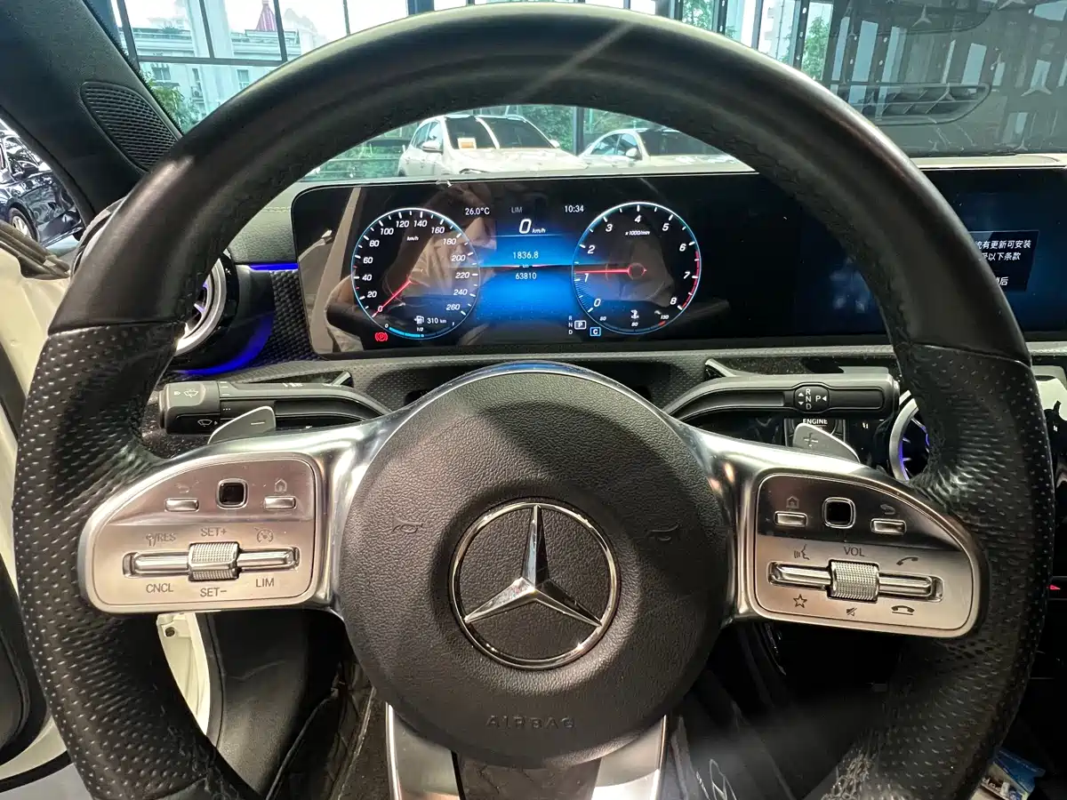 Mercedes-Benz A-Class 2022 A 200 L Sport Sedan Dynamic фото 12