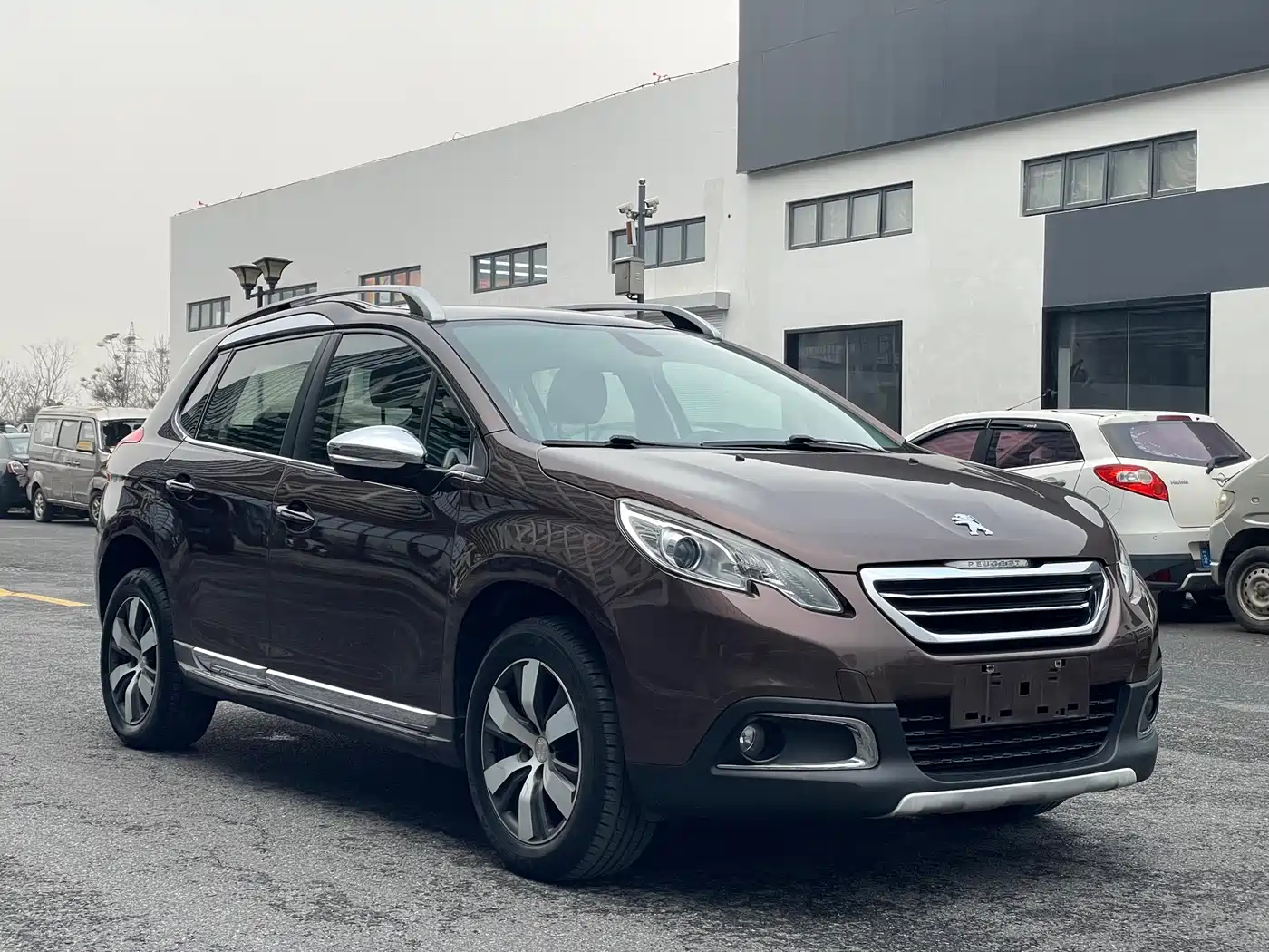 Peugeot 2008 2014 1.6L Automatic Navigation Edition фото 3