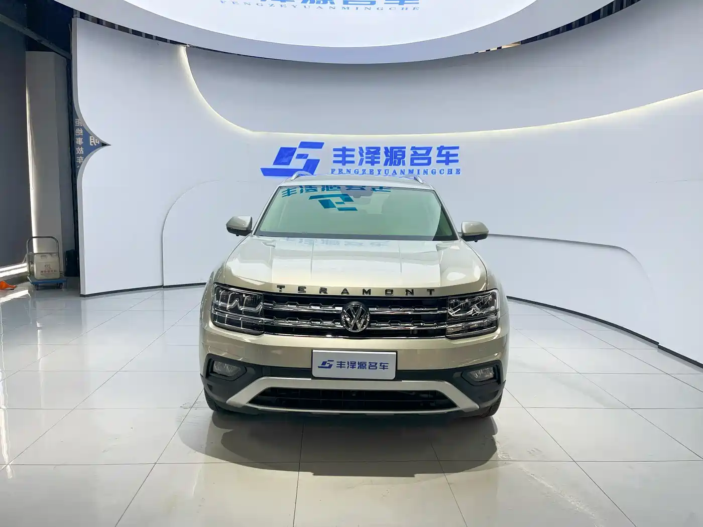 Volkswagen Teramont 2019 380TSI 4WD Comfort China V фото 2