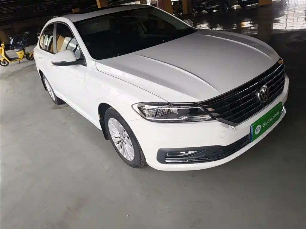 Volkswagen Lavida 2019 1.5L Automatic Comfort Edition China VI фото 4