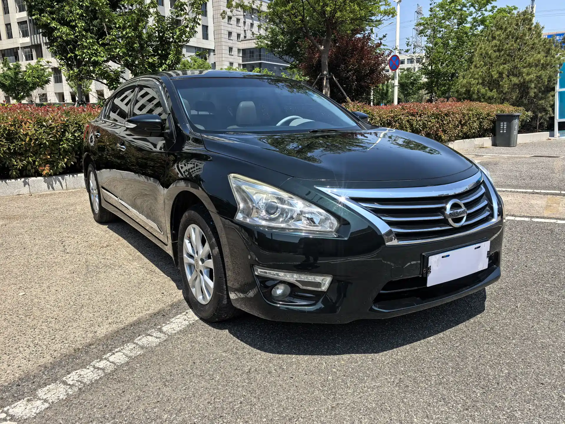 Photo 3 - Nissan Teana