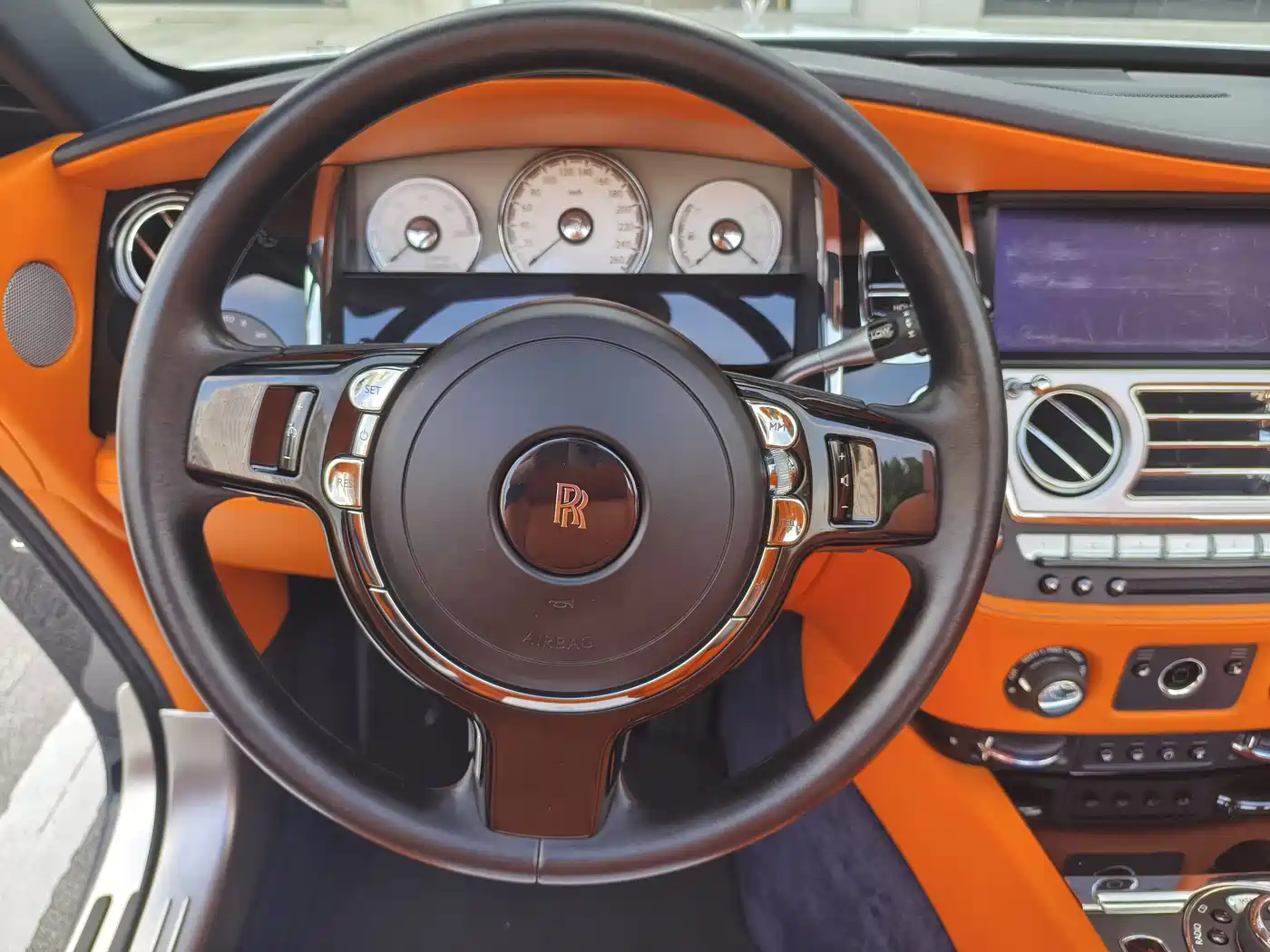 Rolls-Royce Dawn 2017 2015 6.6T Standard