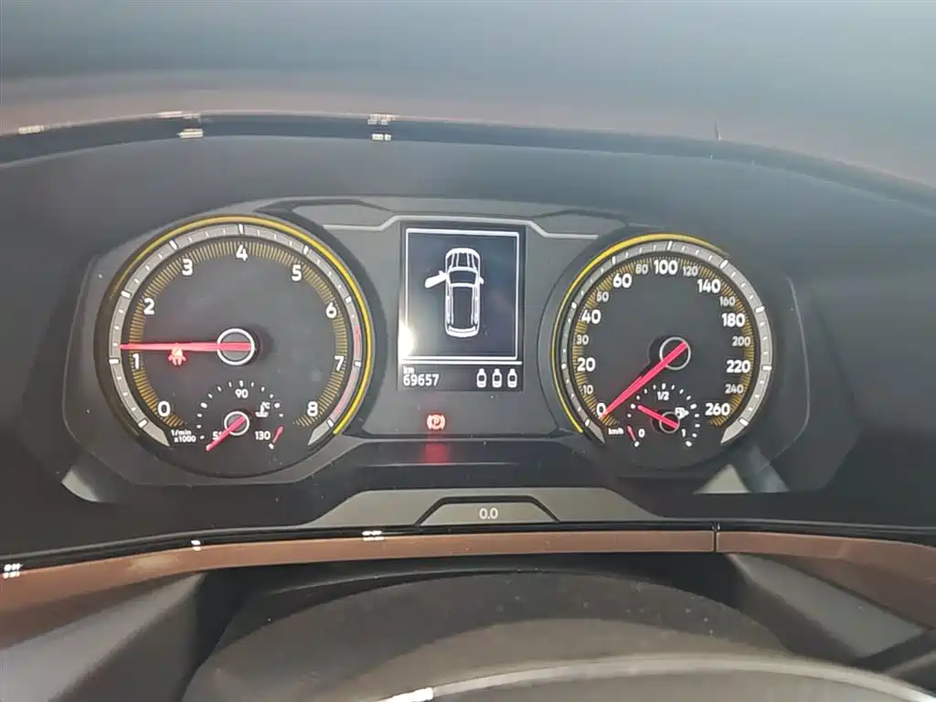 Volkswagen Tharu 2019 280TSI 2WD Luxury Edition China V фото 12
