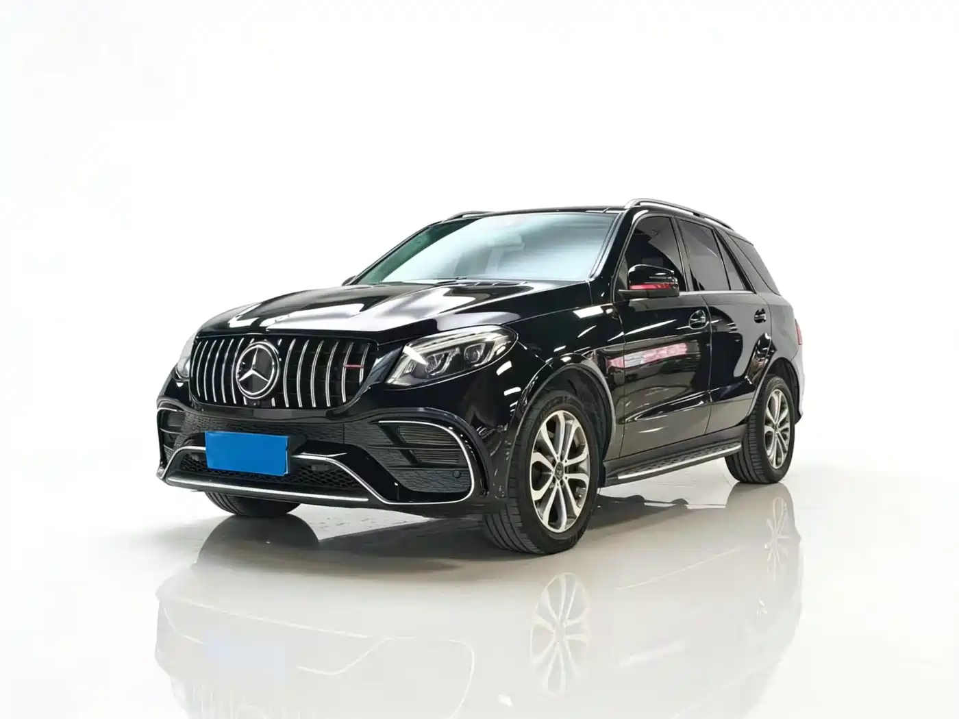 Mercedes-Benz GLE 2016 GLE 320 4MATIC Luxury фото 2