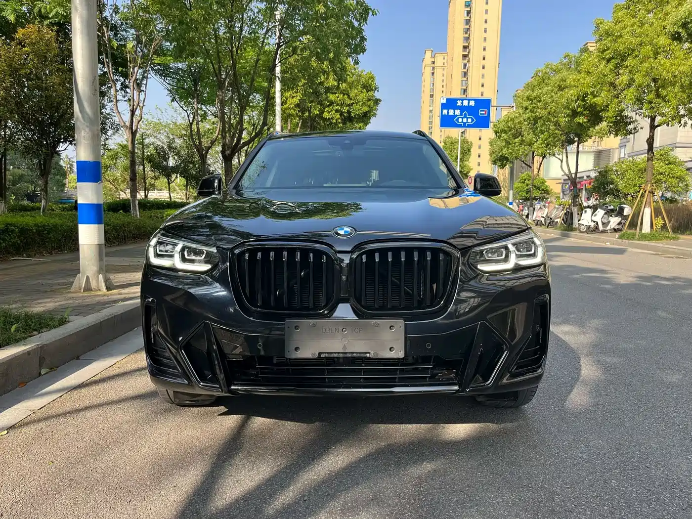 BMW X3 2023 xDrive30i Leading M Night Package фото 2