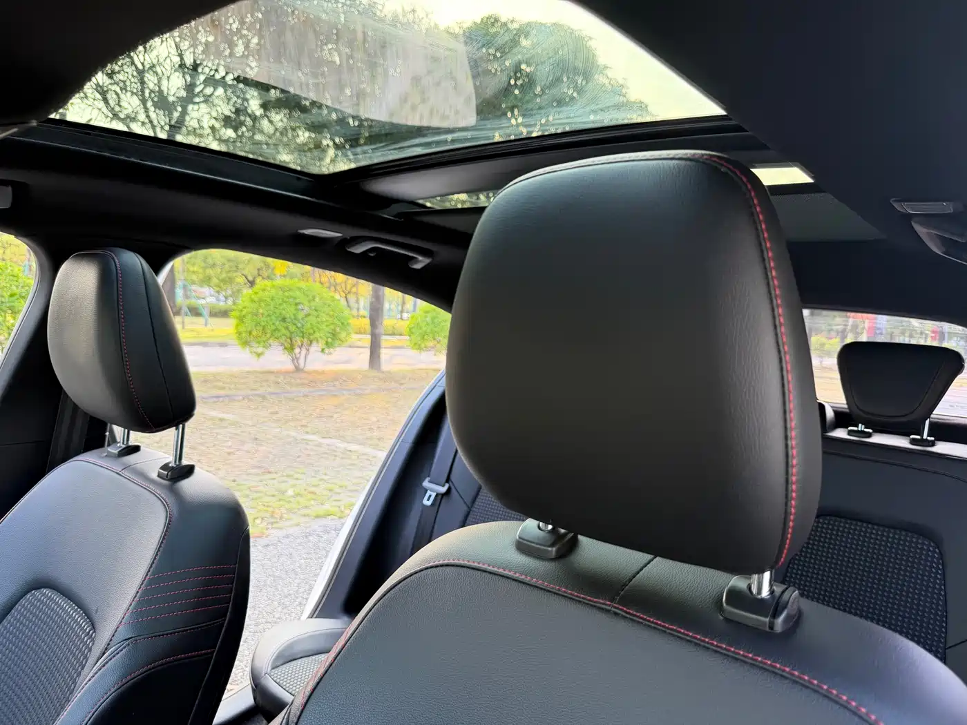 Ford Focus 2022 2021 Hatchback EcoBoost 180 Automatic ST Line