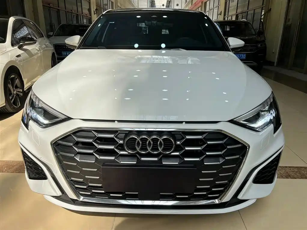 Audi A3 2022 A3L Limousine 35 TFSI Style Sport фото 2