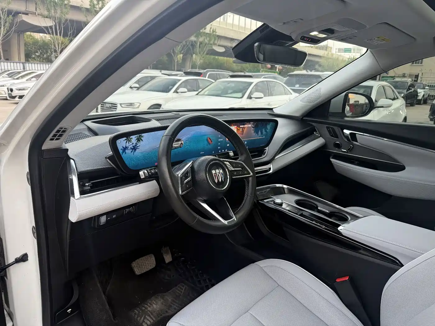 Фото 4 - Buick E5
