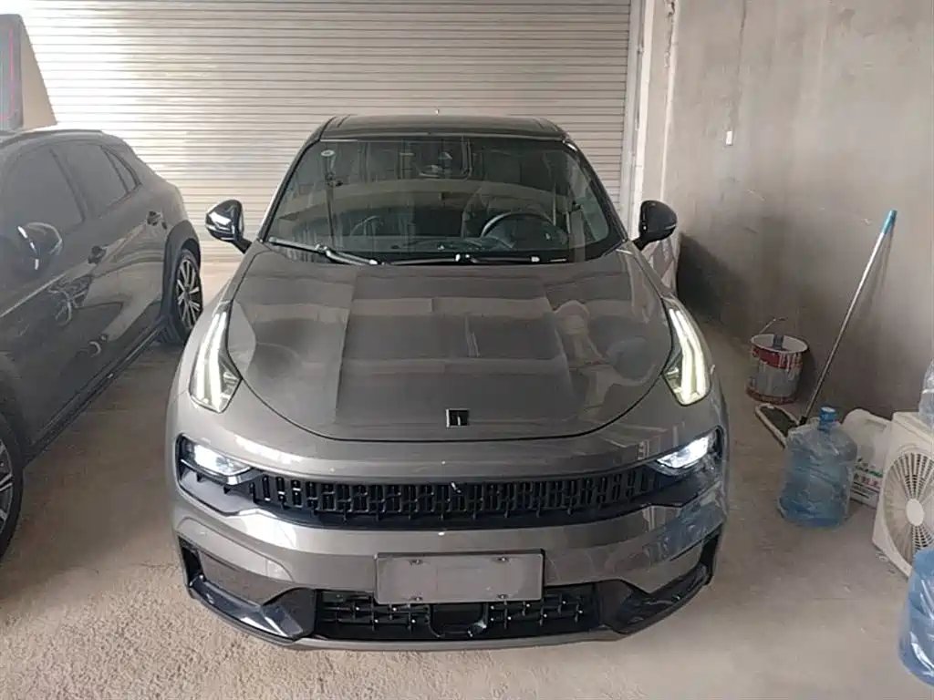 Lynk & Co 05 2020 2.0TD 4WD Halo Edition фото 3