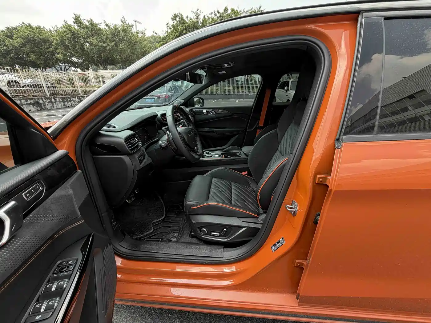 Lynk & Co 02 Hatchback 2022 2021 2.0TD Halo