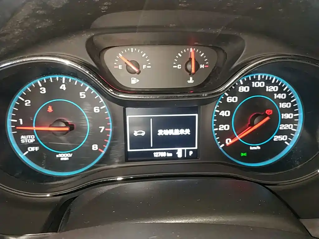 Chevrolet Cruze 2018 2017 1.5L Hatchback Auto Pioneer Sunroof