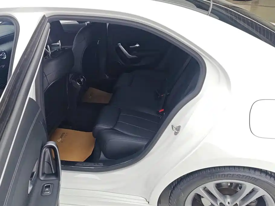 Mercedes-Benz A-Class 2020 Second Facelift A 180 L Sport Sedan фото 11