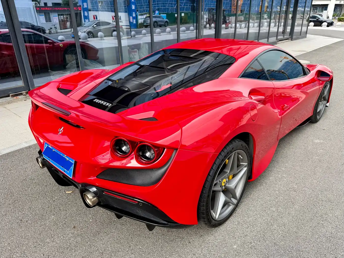 Ferrari F8 2021 2019 Tributo 3.9T V8