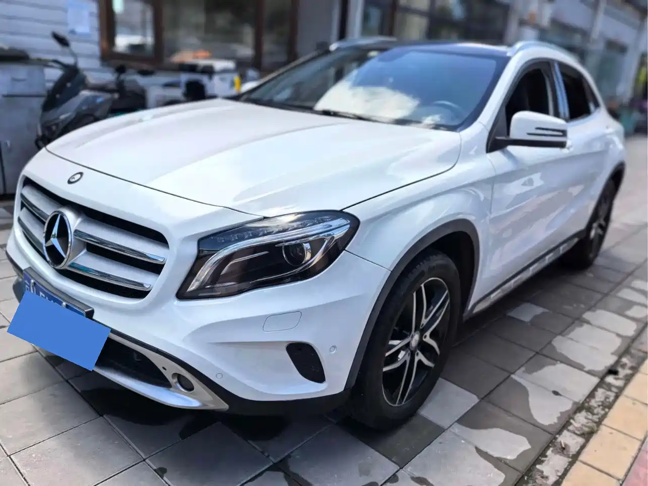 Mercedes-Benz GLA 2015 2015 GLA 200 Fashion