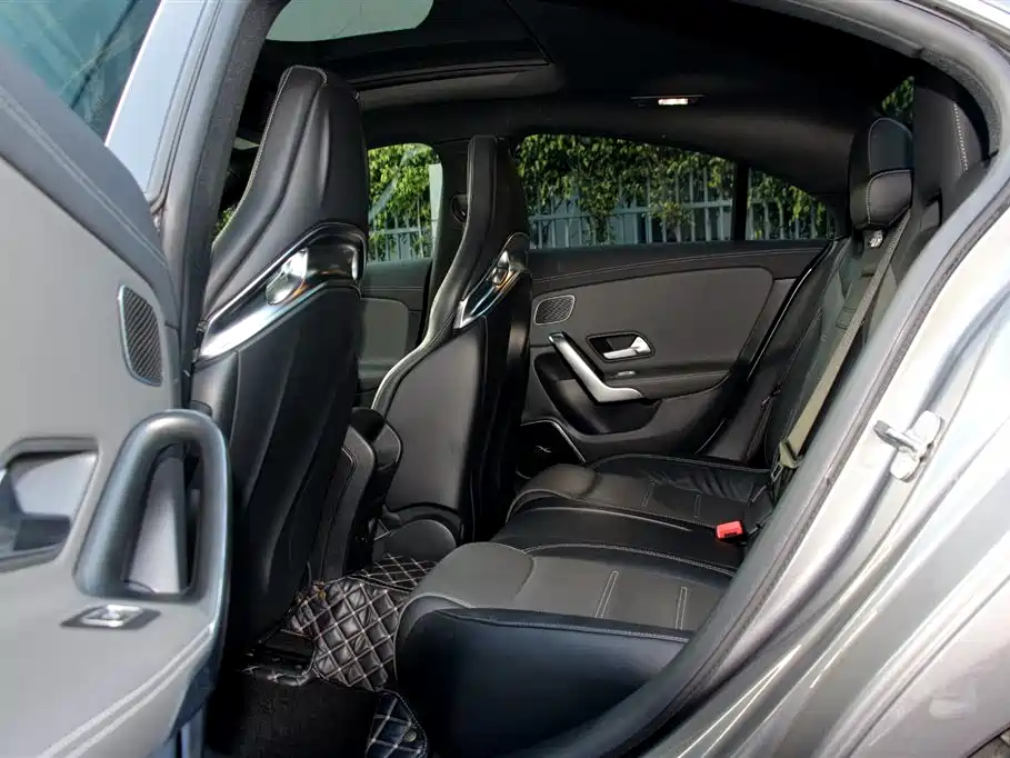 Mercedes-Benz CLA AMG 2023 AMG CLA 45 4MATIC+ фото 10