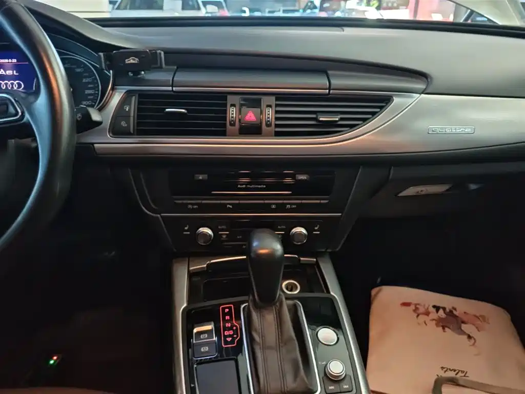 Audi A6L 2017 45 TFSI quattro Sport фото 13