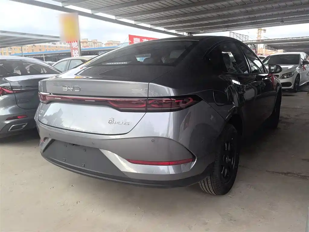 BYD Qin PLUS 2026 DM-i Smart Edition 128KM Progressive фото 12