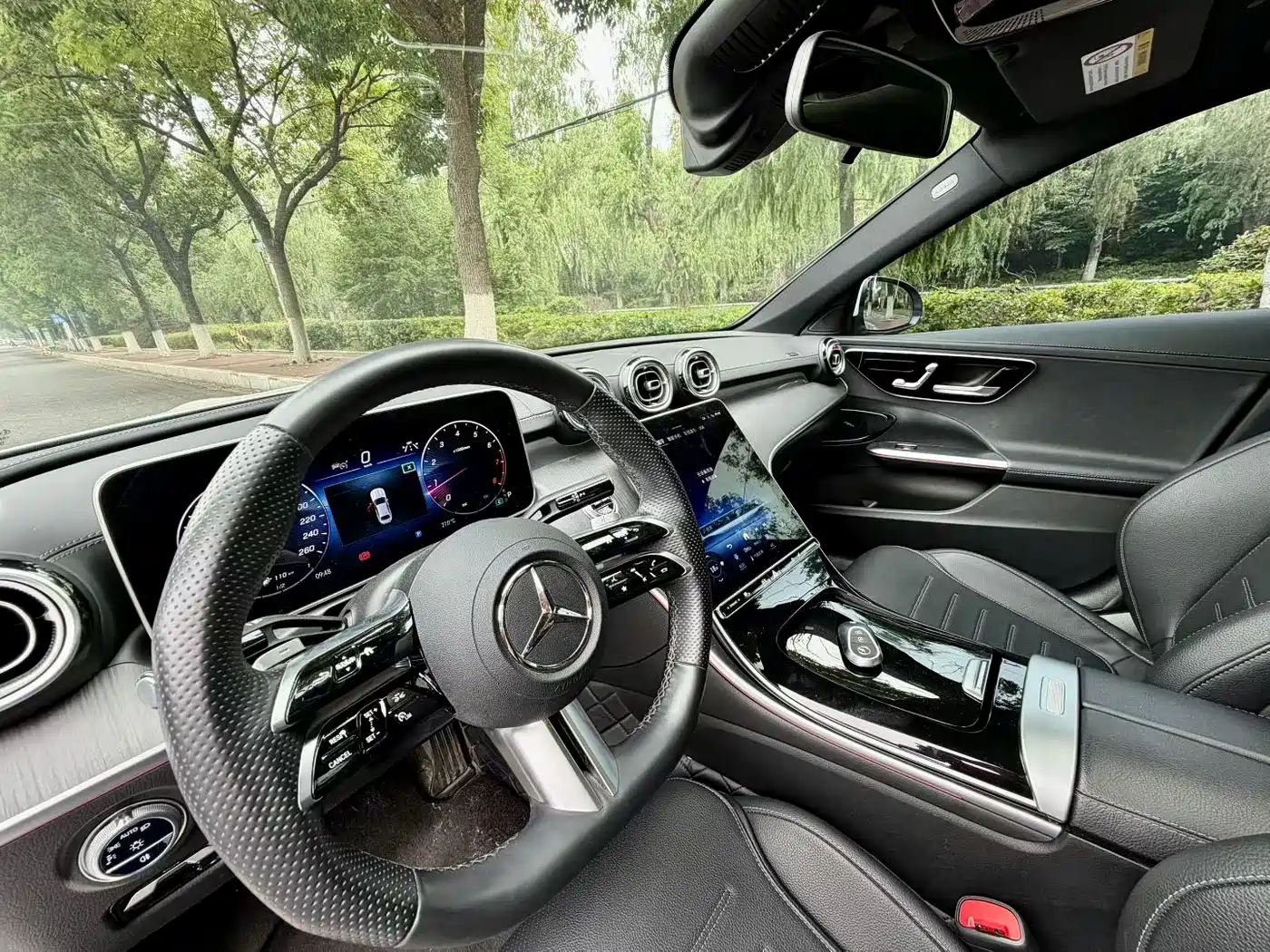 Mercedes-Benz C-Class 2023 Facelift C 260 L Sport Edition фото 4