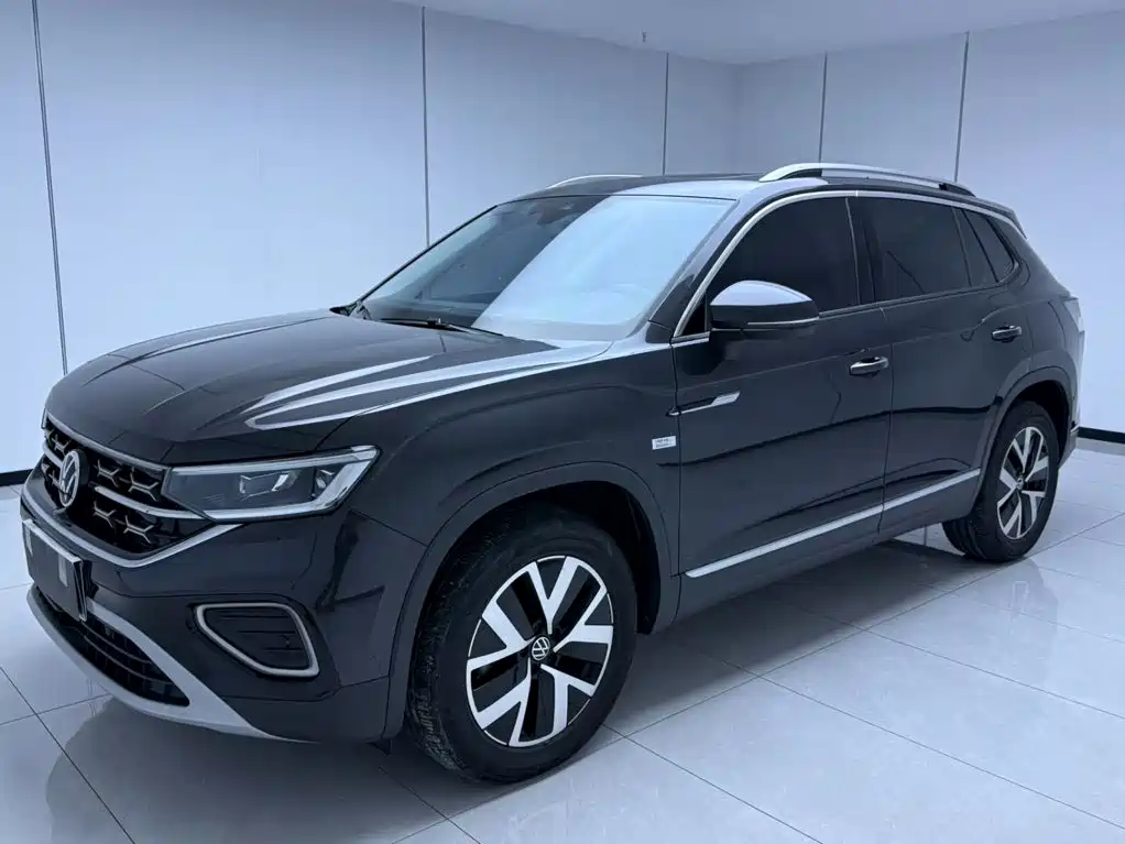Similar car