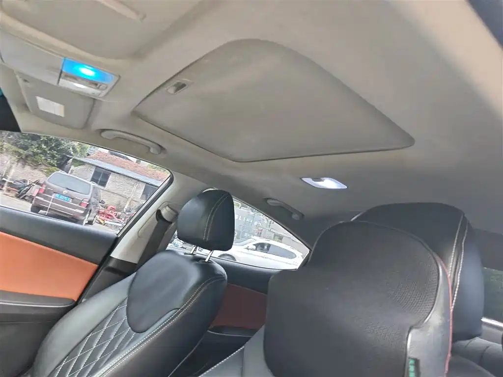 Hyundai Langdong 2015 1.6L Auto Premium фото 15