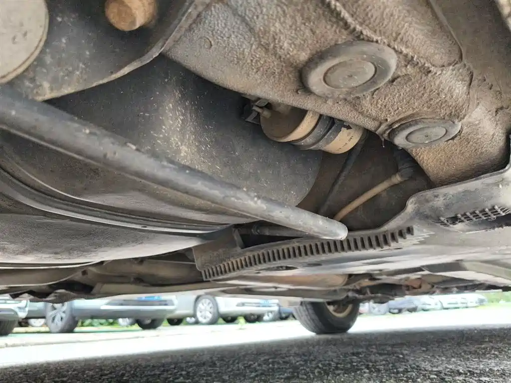 Volkswagen Santana 2013 1.4L Manual Trend Edition фото 18