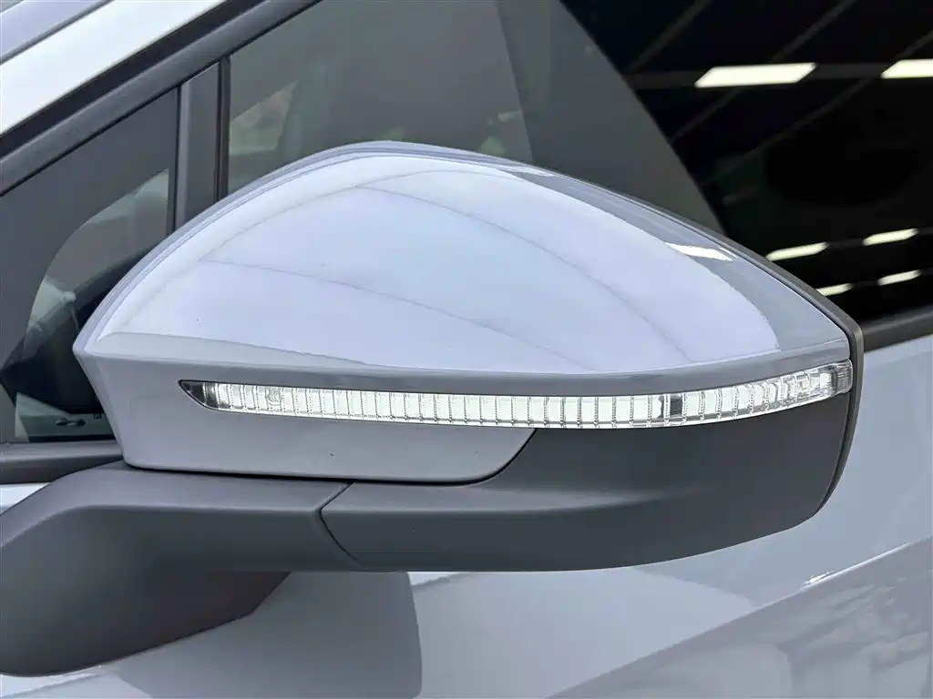 Volkswagen ID.4 CROZZ 2022 Long Range PURE+ Edition фото 11