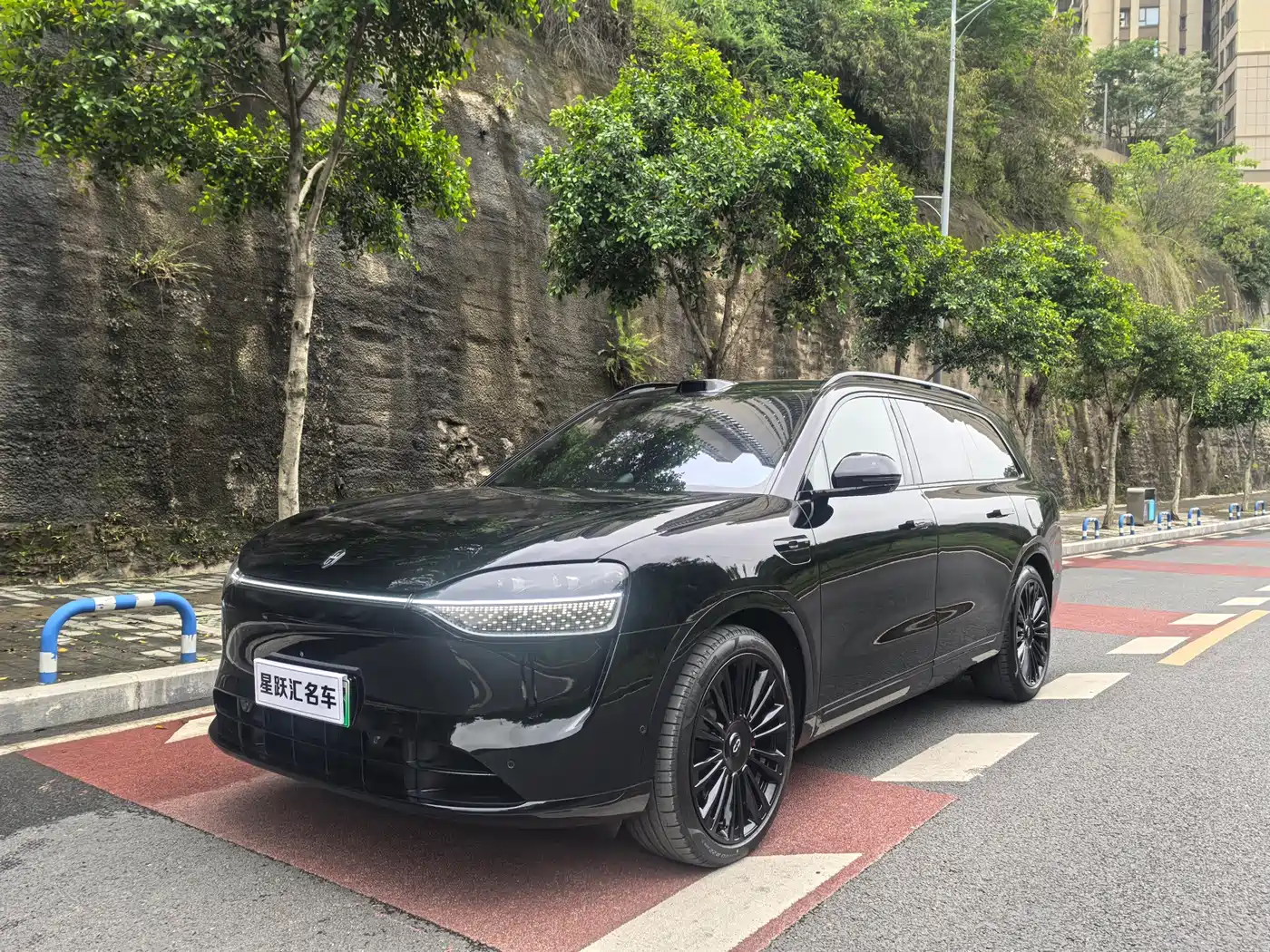 AITO Wenjie AITO M9 2024 Extended Range Ultra 42kWh 6-Seater