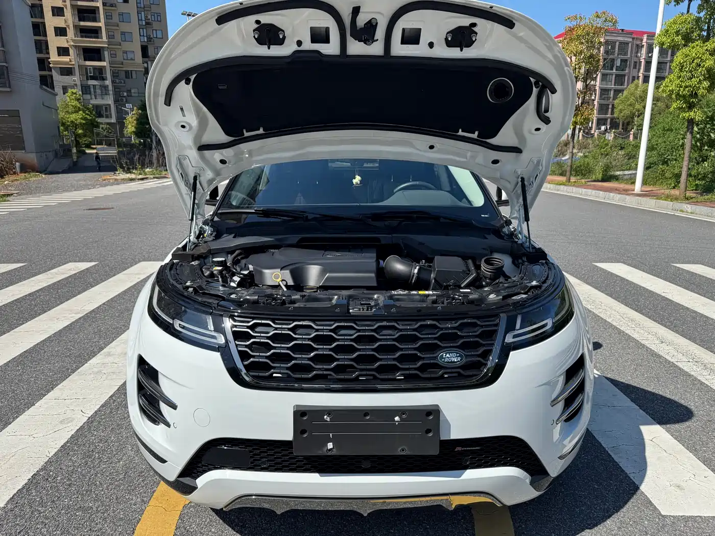 Land Rover Range Rover Evoque 2023 Range Rover Evoque L 249PS Luxury Edition фото 11