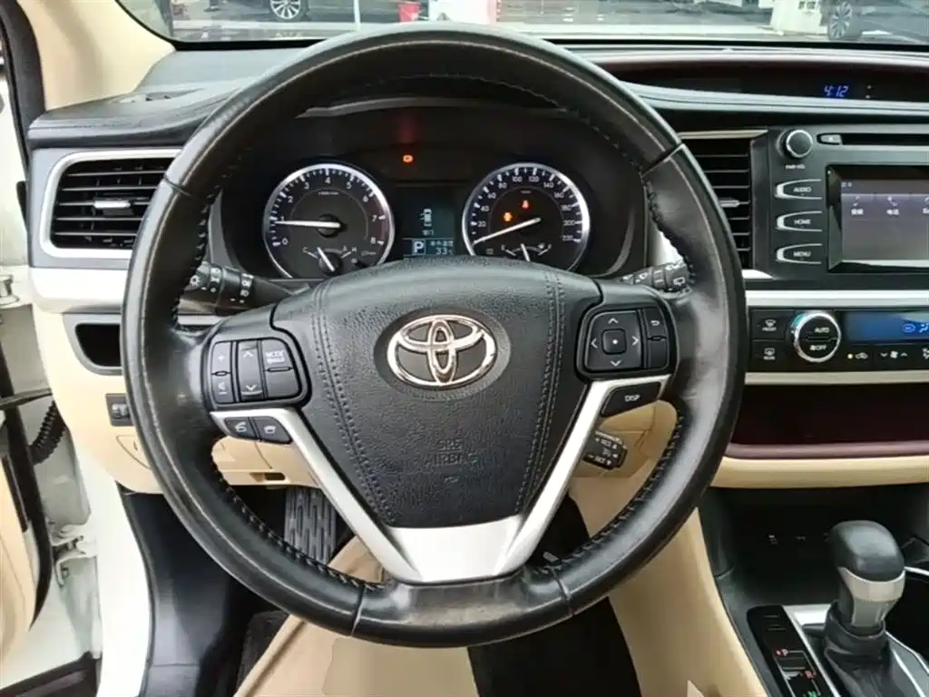 Toyota Highlander 2015 2.0T AWD Luxury Edition 7-seater фото 11