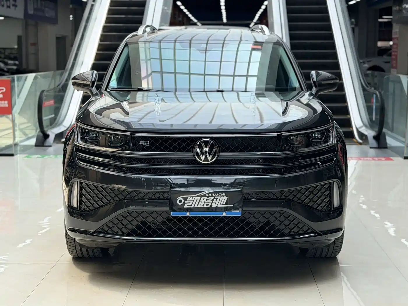 Volkswagen Talagon 2023 380TSI 4WD R-Line Touring Edition фото 2