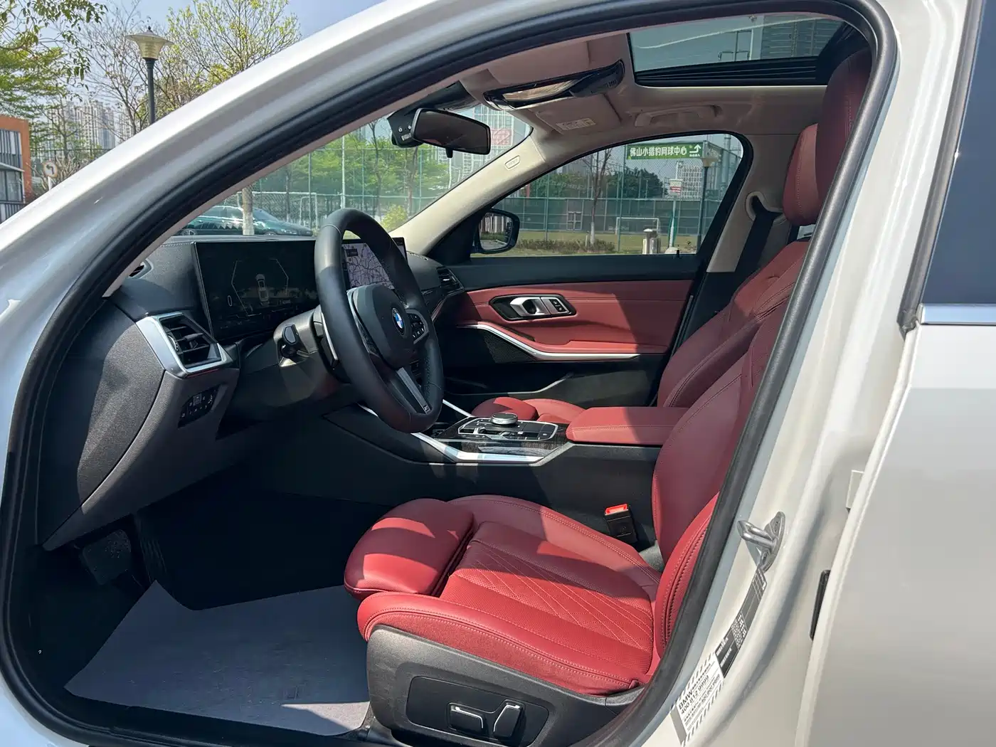 BMW 3 Series 2024 325Li M Sport Package фото 37