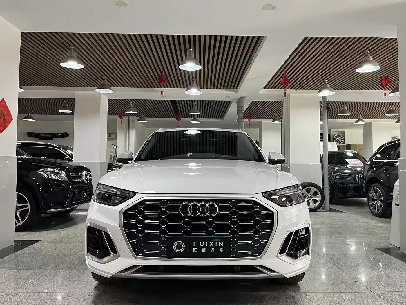 Audi Q5L 2023 40T Luxury Dynamic фото 2