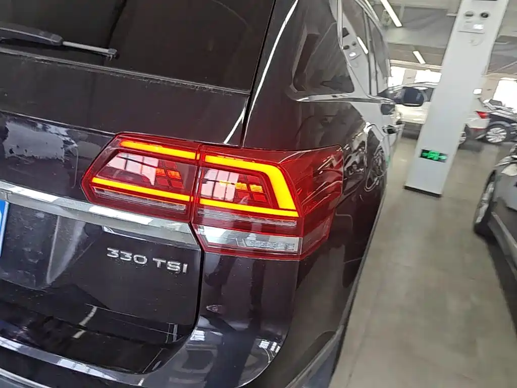 Volkswagen Teramont 2019 330TSI 2WD Luxury China V фото 8