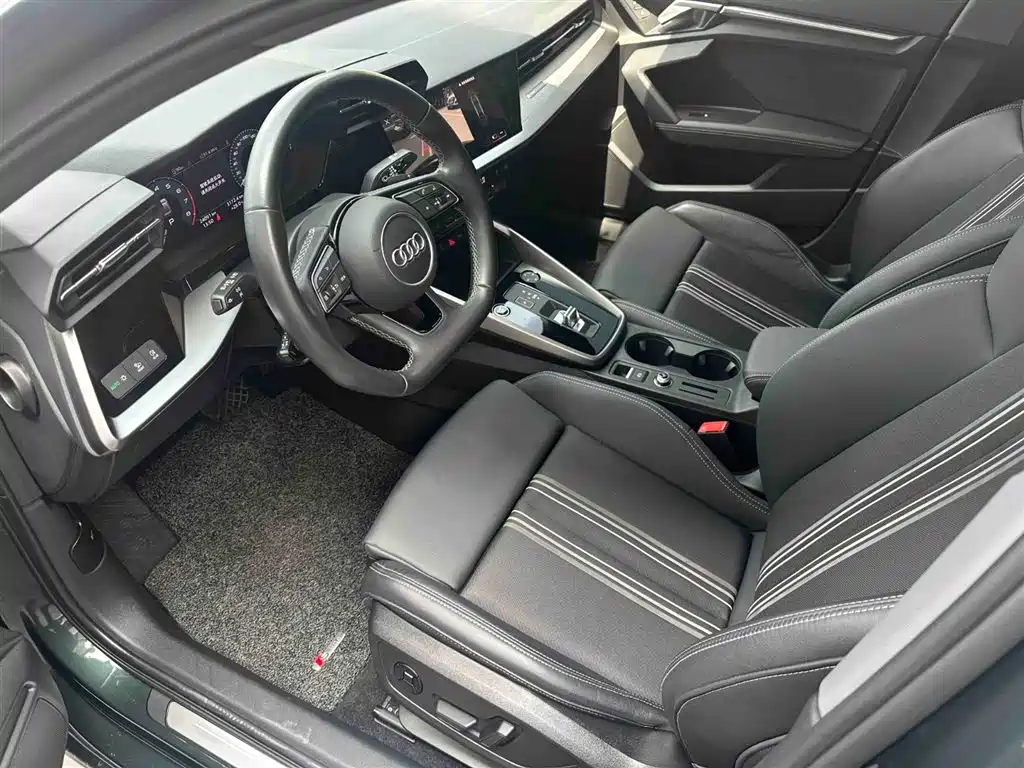 Audi A3 2024 Model A3L Limousine 35 TFSI Fashion Sport фото 7