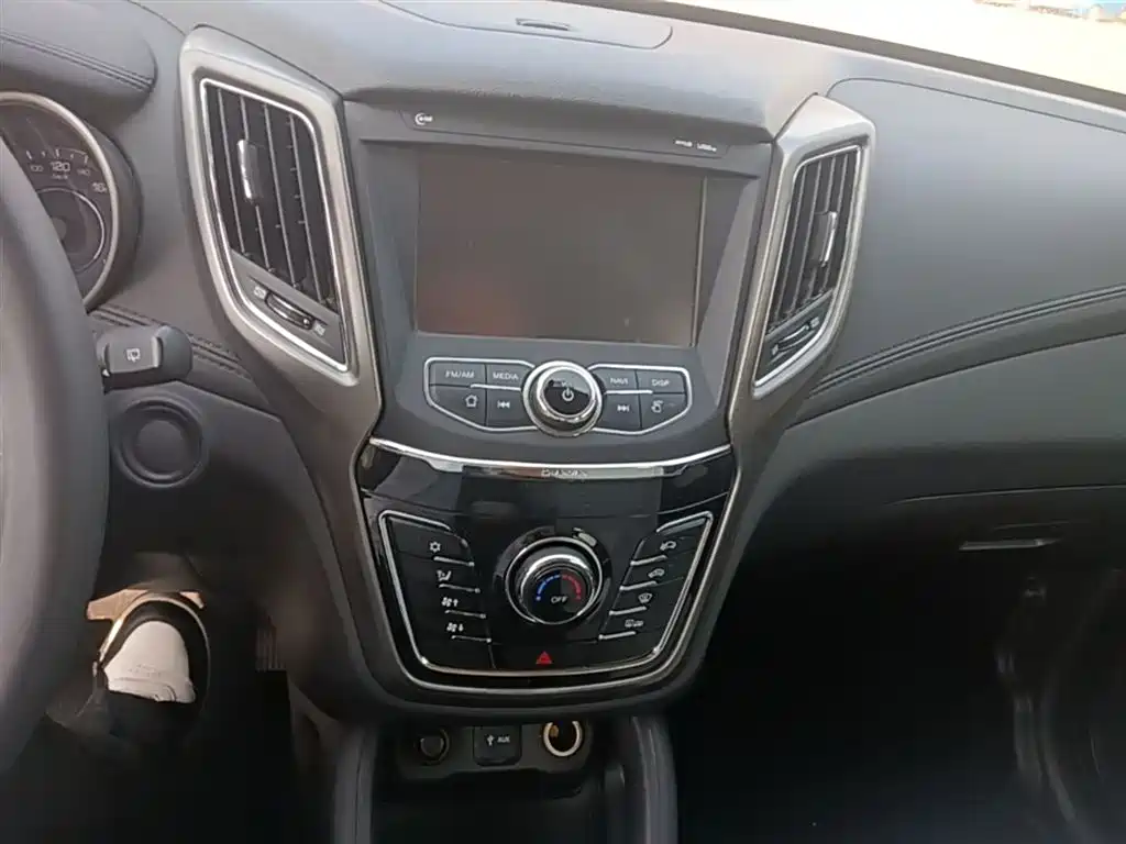 Changan CS35 2018 2017 1.6L Manual Luxury
