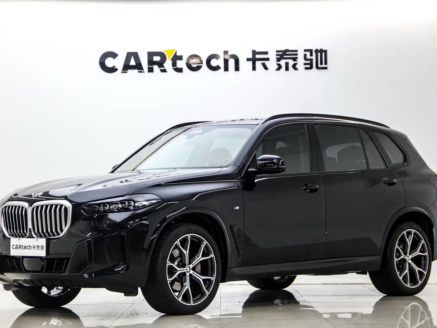 BMW X5 2023 xDrive 30Li Premium M Sport Black Night Package
