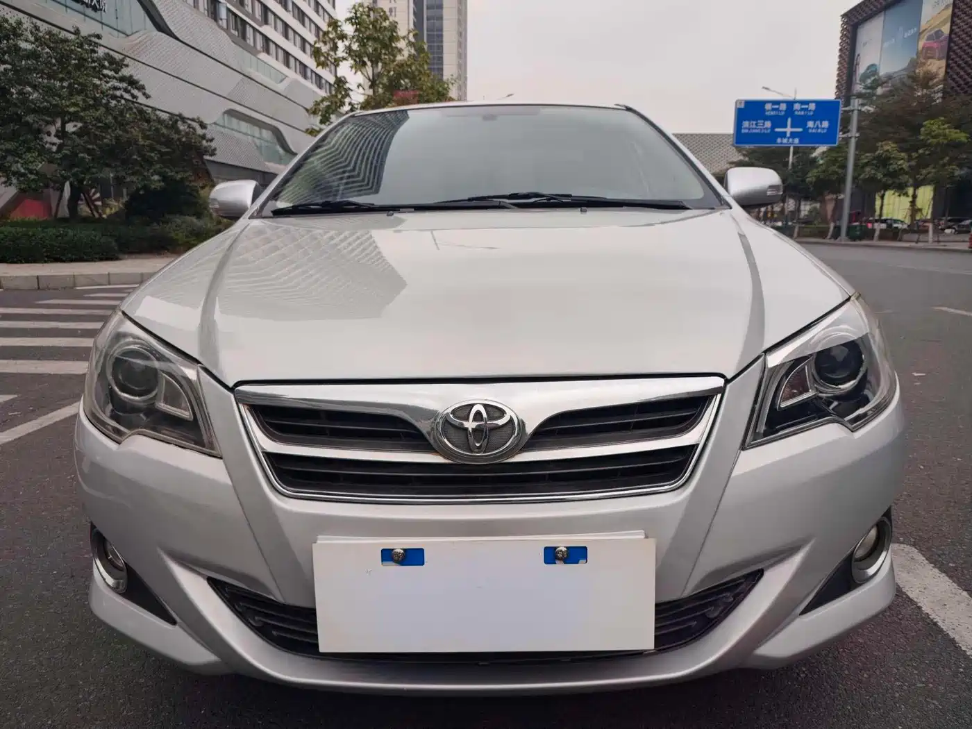 Toyota Corolla 2013 1.6L Automatic Excellence Edition фото 3