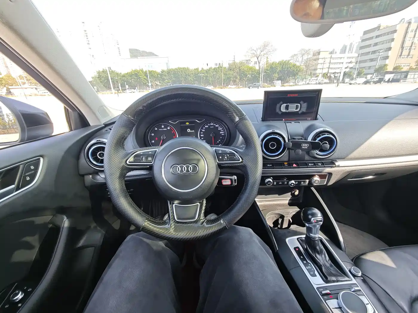 Audi A3 (Import) 2015 Limousine 45 TFSI S line Luxury фото 19